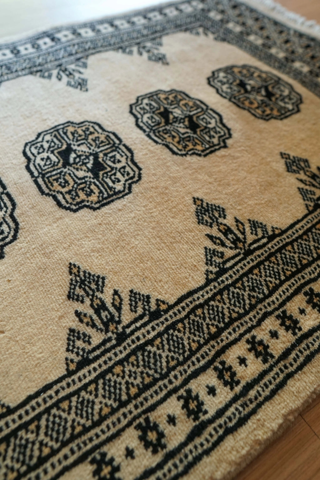 Pakistan rug No.526LH RUG ATELIER.co