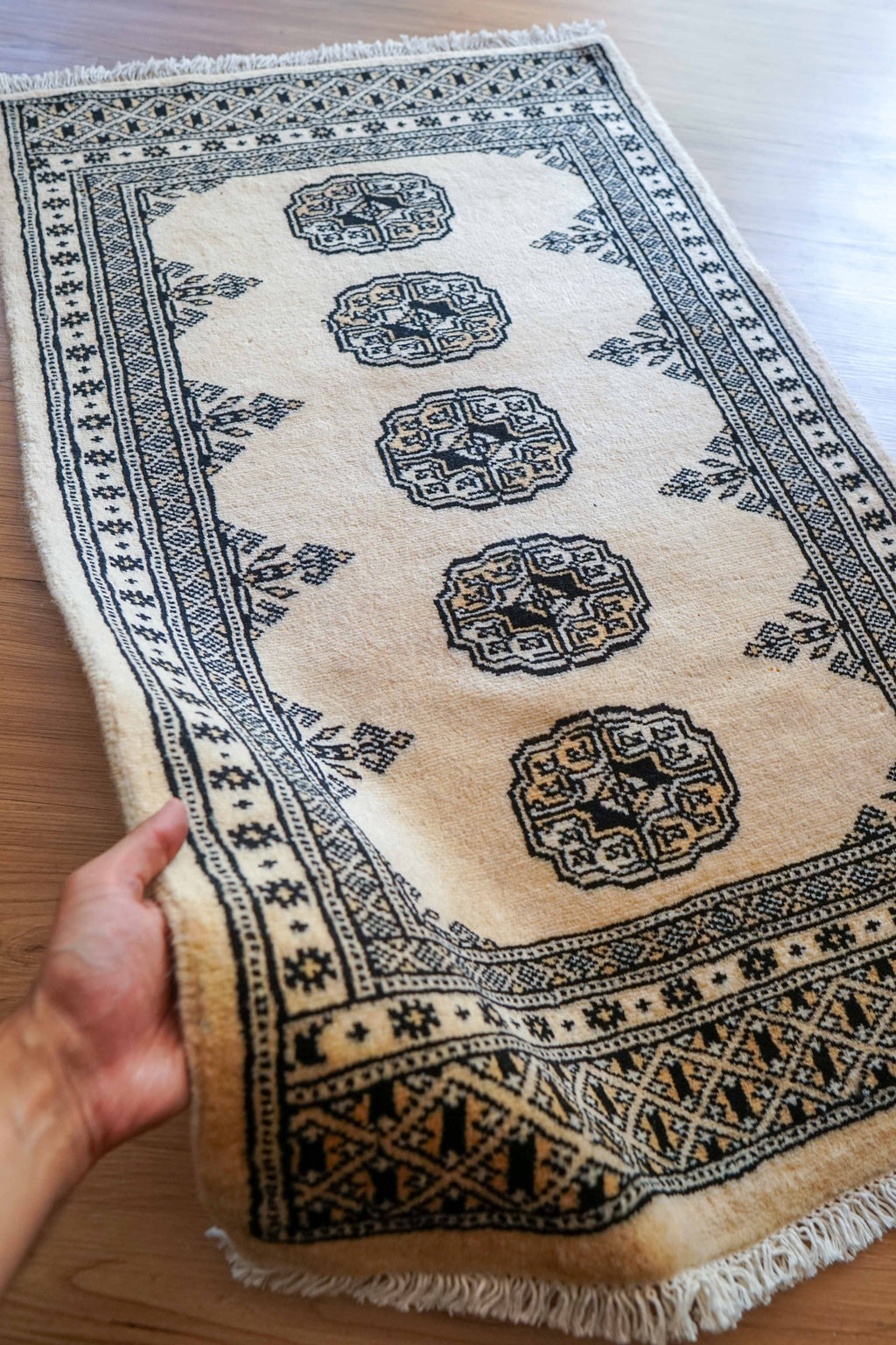 Pakistan rug No.526LH RUG ATELIER.co